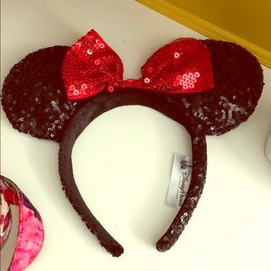 ❤️🖤Disney Park Minnie Mouse ears